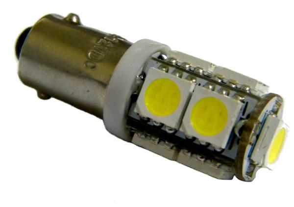 3646--3646 Żar&amp;oacute;wka LED NX47 T10 BA9SSpecyfikacja:rodzaj LED: 9 szt. SMD,typ żar&amp;oacute;wki: T10-BA9S,użycie: postojowe lub podświetlenie tablicy rejestracyjnej,pakowane: 2 szt./ blister,certyfikat&amp;nbsp;CE