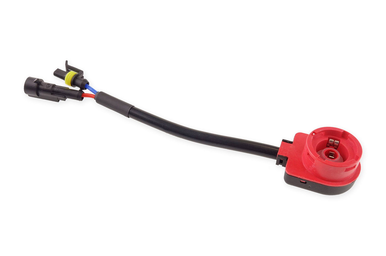 AMI-01119--Adapter służący do zasilania żarówek D2S o standartowej przetwornicy xenonowej w oryginalnych instalacjach xenonowych.