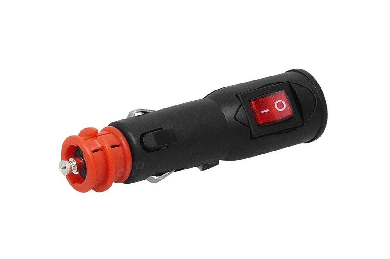 AMI-02051--Uniwersalna wtyczka umożliwiająca podłączenie urządzeń elektrycznych do gniazda zapalniczki samochodowej z prądem stałym 12/24V 5A. Właściwości: Wyposażona w bezpiecznik (wymienny) oraz diodę Led sygnalizującą pracę. Podłączanie przewodów wymaga luto