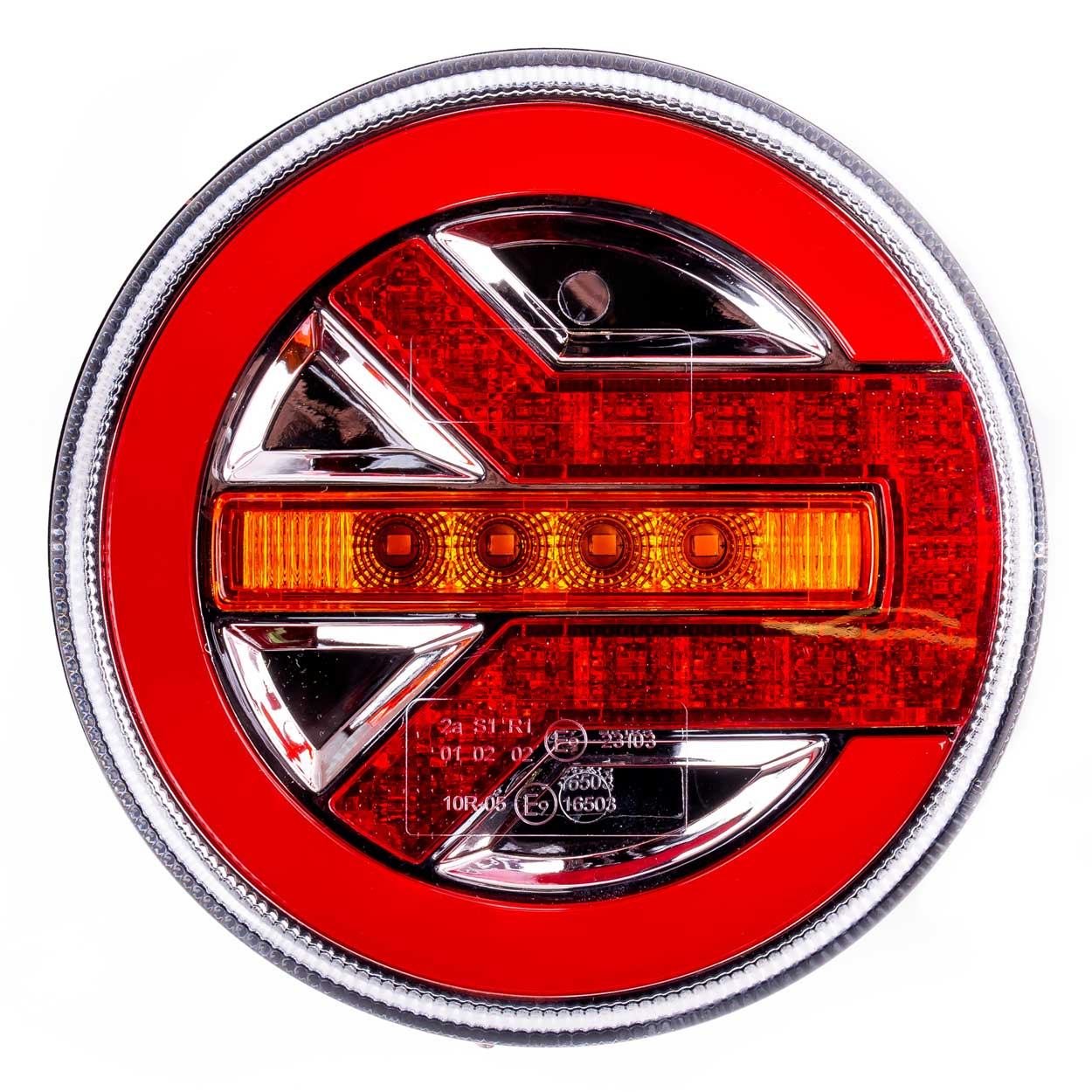 AMI-02371--To nowoczesna diodowa lampa zespolona tylna o charakterystycznym kształcie światła pozycyjnego . Led?owe moduły światła pozycyjnego wykonane są ze specjalnego tworzywa dzięki któremu nie widać poszczególnych punktów świetlnych, a jedynie kształt z pr