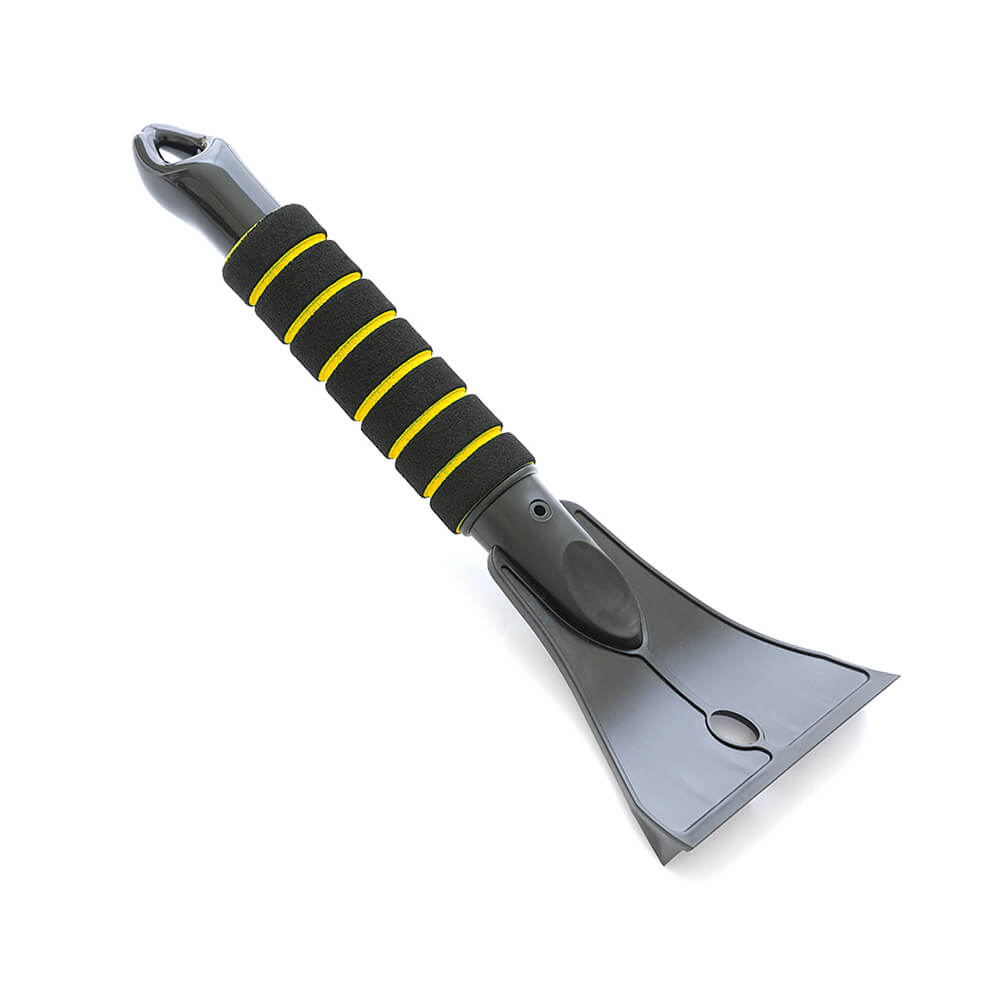 AMI-T9031--Skrobaczka posiada ciepły uchwyt ? miękką rączkę Nice Touch, dzięki której doskonale leży w dłoni, a dodatkowo uchwyt chroni przed marznięciem rąk. Skrobak wykonany jest z wysokiej jakości tworzywa pochodzącego z recyclingu odpornego na działanie nis