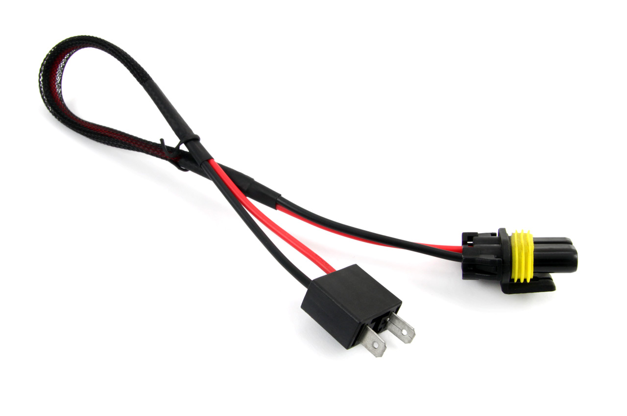 AMI-01663--Adapter służący do zasilania przetwornicy xenonowej.