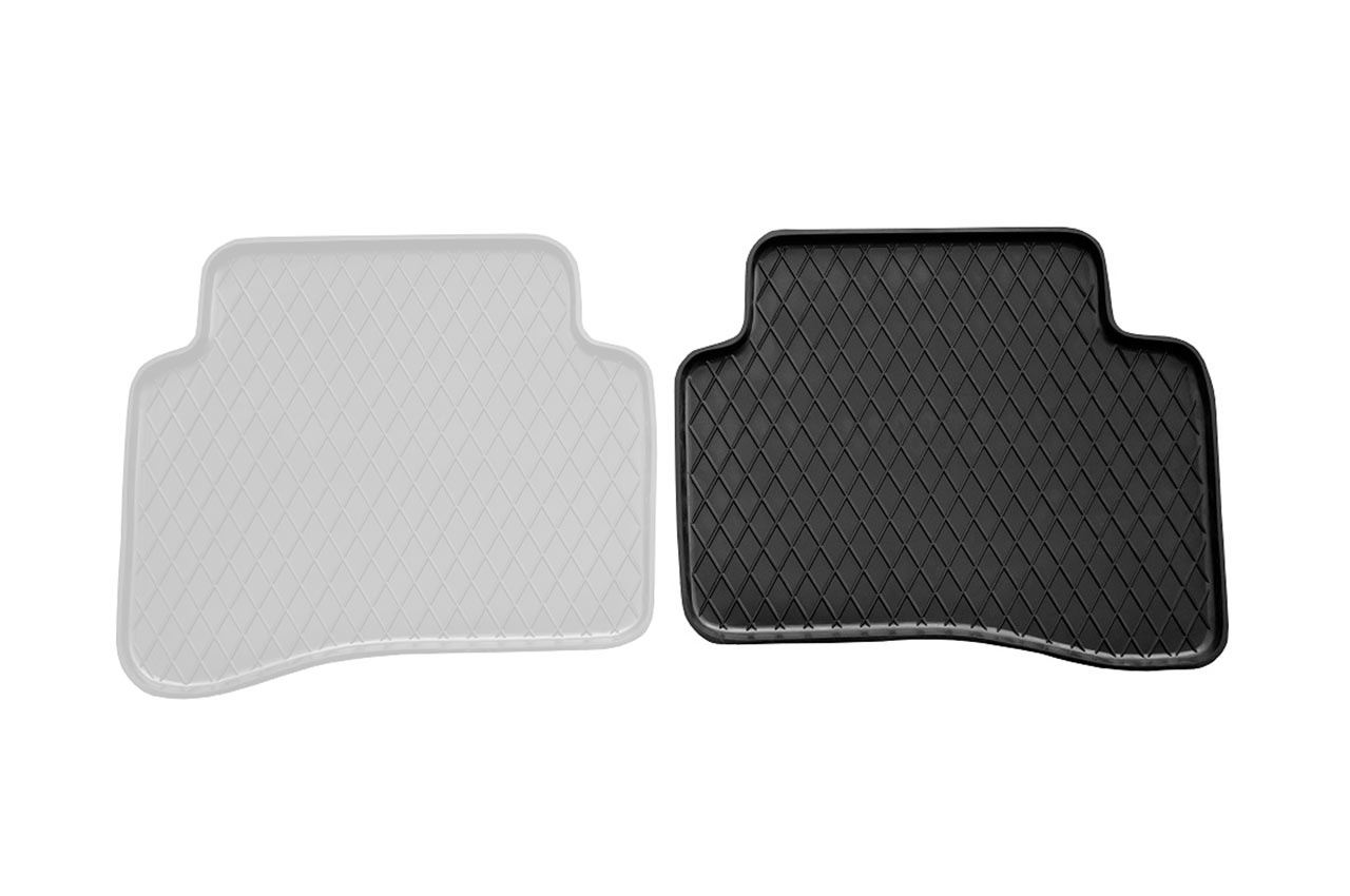 AMI-MG-32-P--Dywanik gumowy tucson, sportage tył, model - (32 prawy)