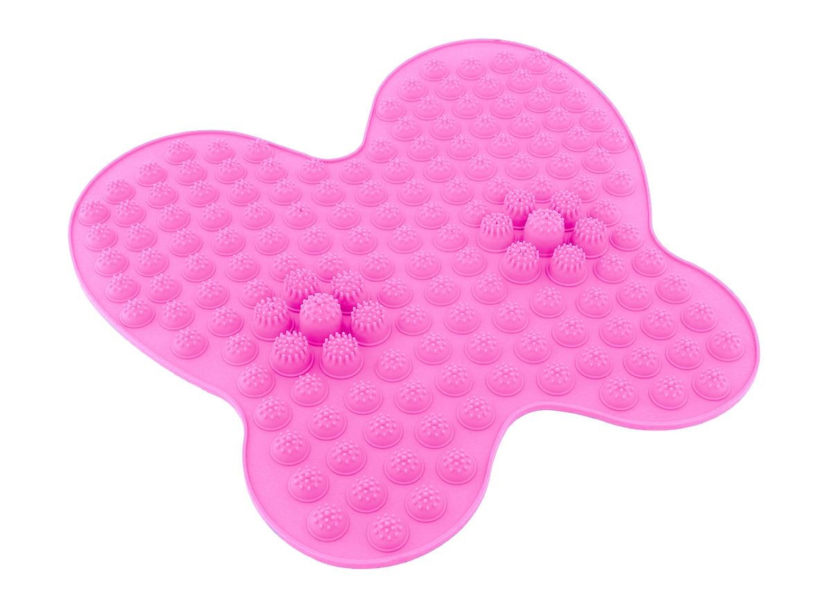 AG438R--Mata do akupresury i masażu st&amp;oacute;p - to doskonały produkt dla os&amp;oacute;b poszukujących relaksu i odprężenia. Można jej używać codziennie od kilkunastu do kilkudziesięciu minut. Dzięki wyposażeniu maty w mn&amp;oacute;stwo pu