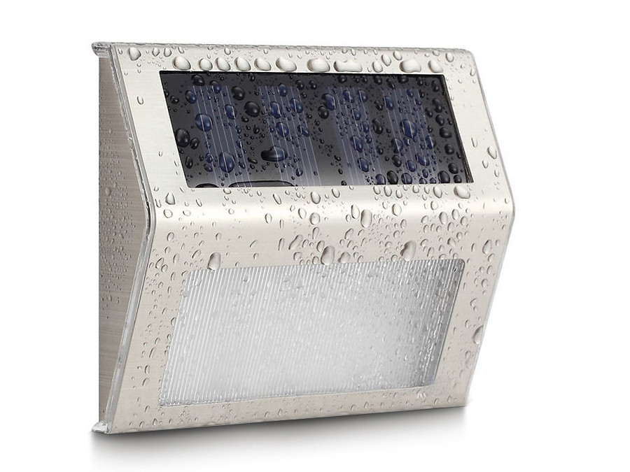 CEN-43688--Opis produktu:Najważniejsze cechy:    Model: MCE119    Źródło światła: 2x LED    Włącznik: AUTO/OFF    Materiał: Tworzywo sztuczne, stal nierdzewna    Wbudowany czujnik zmierzchu    Mocowanie za pomoca śrub i kołków    Zasilanie: bateria AA NI-MH 600