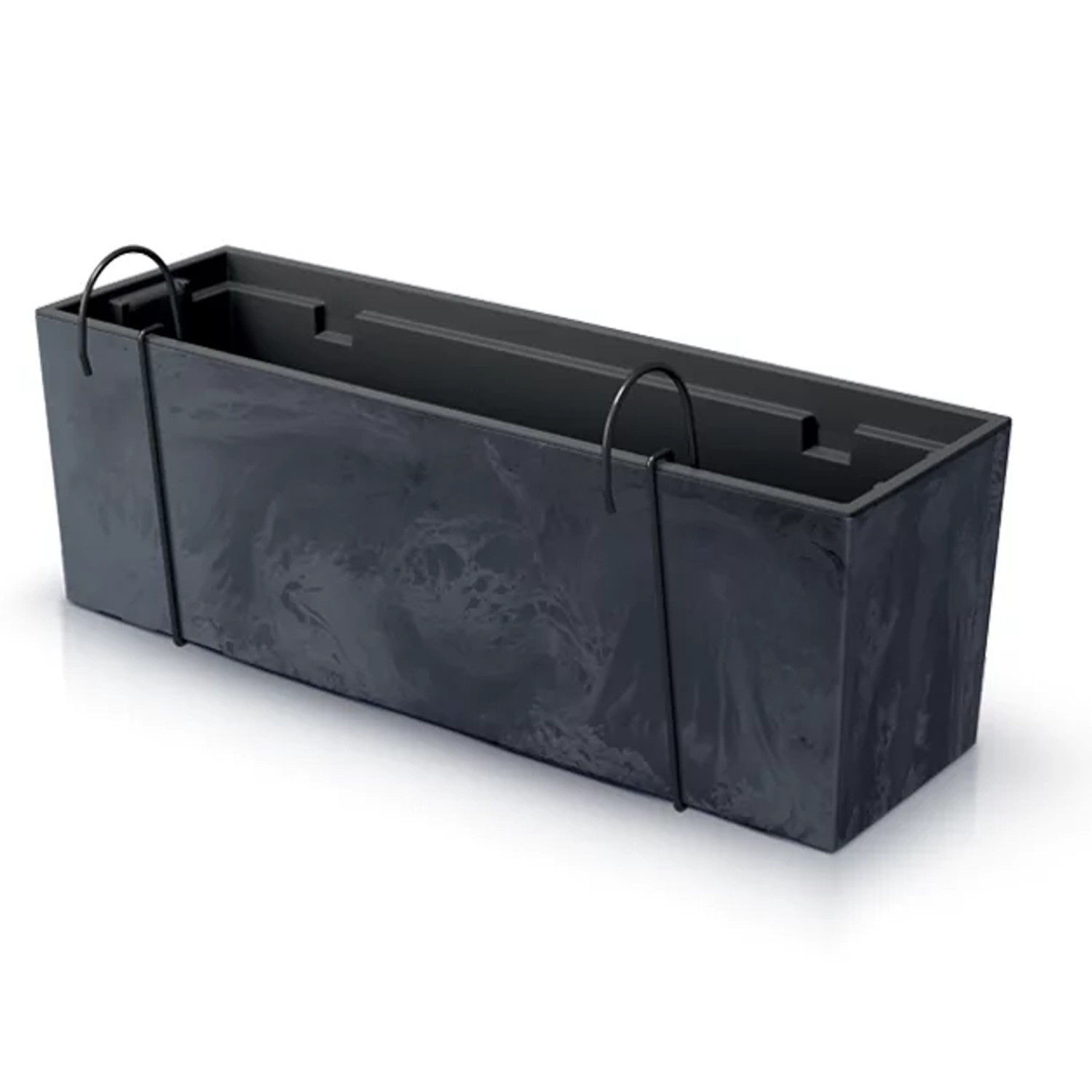 CEN-78027--Dekoracyjna skrzynka balkonowa o prostych, eleganckich kształtach i powierzchni imitującej produkt wykonany z betonu. Będzie mocnym akcentem przy aranżacji przestrzeni balkonu. Wyposażona w haki umożliwiające powieszenie jej na poręczy. W zestawie z 