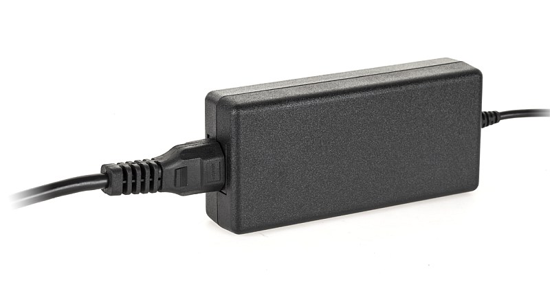 LEC-KOM0780--KOM0780 Zasilacz dedykowany do laptopa HP 90W 19.0V 4.74A 4.8*1.7 90WSpecyfikacja:Zamiennik HP 19V 4.74A Adapter ACWejście: AC 100-240 V (zastosowanie na całym świecie)Wyjście: 19V 4.74A DCMoc: 90WWylot: 3-stykowyRozmiar złącze:Średnica wewnętrzna: 1