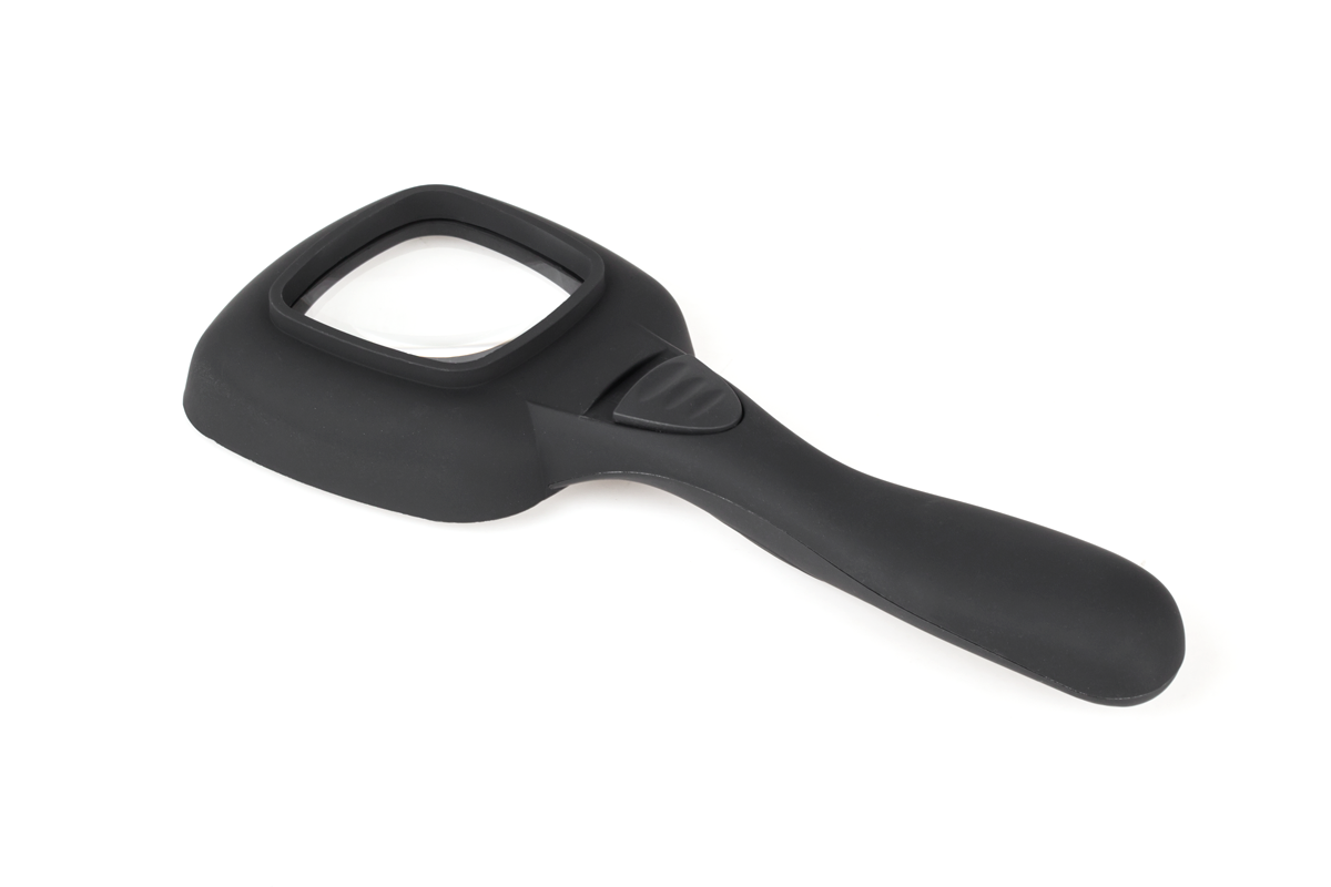 LEC-NAR0839--Typ lupy: ręczna podświetlającaPowiększenie: 4DSoczewka: 64x64 mmPodświetlenie: 6 LED światło białeZasilanie: 2 baterie 1,5 V LR03Waga: 131 g