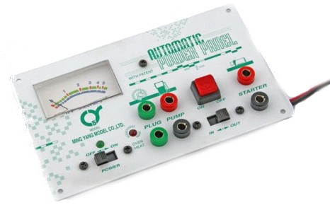 QM/212-3--Uniwersalny panel startowy Q-Model o oznaczeniu 212-3 z możliwością instalacji w skrzynce startowej. Wyposażony jest we wszystkie niezbędne wyjścia potrzebne do sprawnego i szybkiego uruchomienia modelu spalinowego:Wyjście na żarnik do świec (1,5V) z