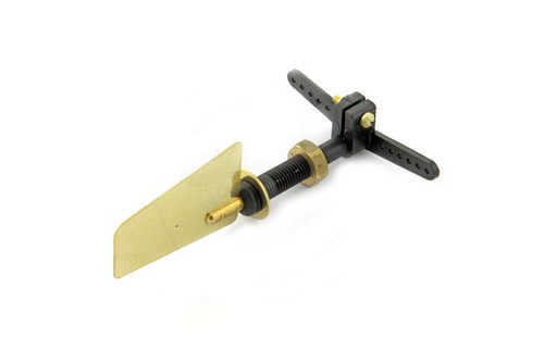 GPX/3063--Ster do łodzi firmy GPX z płetwą o wymiarach 43 x 31mm. Ster posiada zamontowaną dwustronną dźwignię o rozpiętości 63,5 mm.
