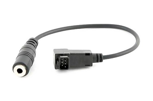 AER/7011--Adapter niezbędny do używania aparatur sterujących Futaba (z kwadratowym portem trenera) z symulatorem AeroSIM RC.