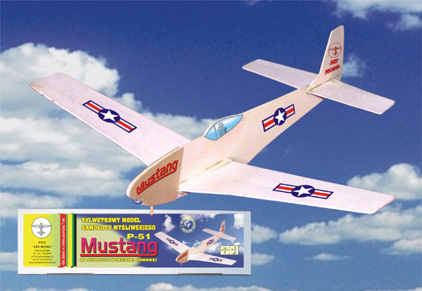 HM/20140--Bardzo prosty w samodzielnym montażu model myśliwca P-51 Mustang. Model wykonany z balsy i sklejki.Uwaga: Model jest w wersji KIT - w zestawie są tylko części mechaniczne kadłuba do własnoręcznego złożenia. W zestawie nie ma poszycia, kleju i farb, k