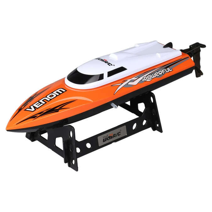 UDI001-ORG--Łódź motorowa UDI001 to pojazd wodny z napędem elektrycznym sterowany za pomocą łączności radiowej 2.4 GHz, która jest gotowa do pracy po wyjęciu z pudełka (RTR). Produkt posiada wytrzymały, zapobiegający przechyłowi kadłub wykonany z ABS. Silnik umo