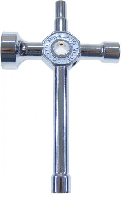 QM/103-C--Klucz do świec (4 stronny) - stosowany w modelach aut w skali 1:8. Pasuje do świec o rozmiarach M5.5, M8, M10, M17.