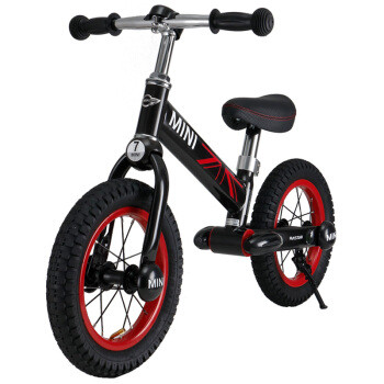 RAS/RSZ1204MB-BLK--Prezentujemy rowerek biegowy przeznaczony dla najmłodszych. Pojazd jest sygnowany logiem MINI. Rower jest dwukołowy, a więc przeznaczony dla dzieci, które miały już jakąś styczność z takimi maszynkami. W bardzo dużym stopniu rozwija zmysł równowagi u