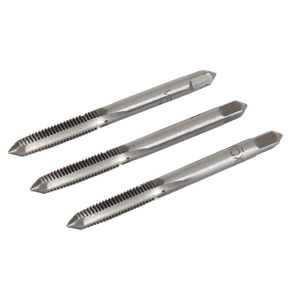 67004--67004 Gwintownik ręczny M10, zestaw 3 el., Mega&amp;bull; Stal węglowa&amp;bull; Dostarczane w kompletach po 3 szt.: Nr 1, 2, 3Kod&amp;nbsp;&amp;nbsp;&amp;nbsp;&amp;nbsp;&amp;nbsp; Rozmiar67003 &amp;nbsp; &amp;nbsp