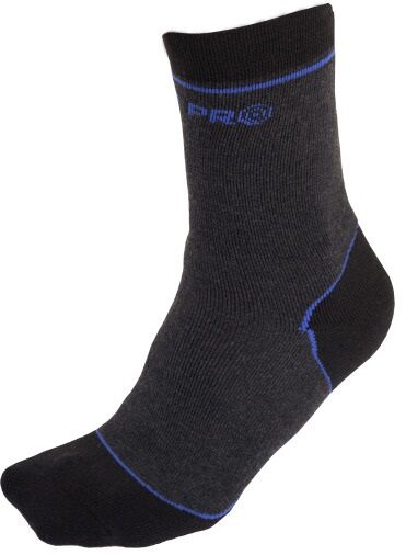 L3091139--MATERIAŁ: 38% wełna merino, 38% akryl, 20% poliamid, 4% elastan. Zastosowanie wełny merino zapewnia szybkie odparowywanie wilgoci oraz bardzo wysokie właściwości termoizolacyjne. Wełna merino bardzo dobrze reguluje temperaturę ciała utrzymując ją w s