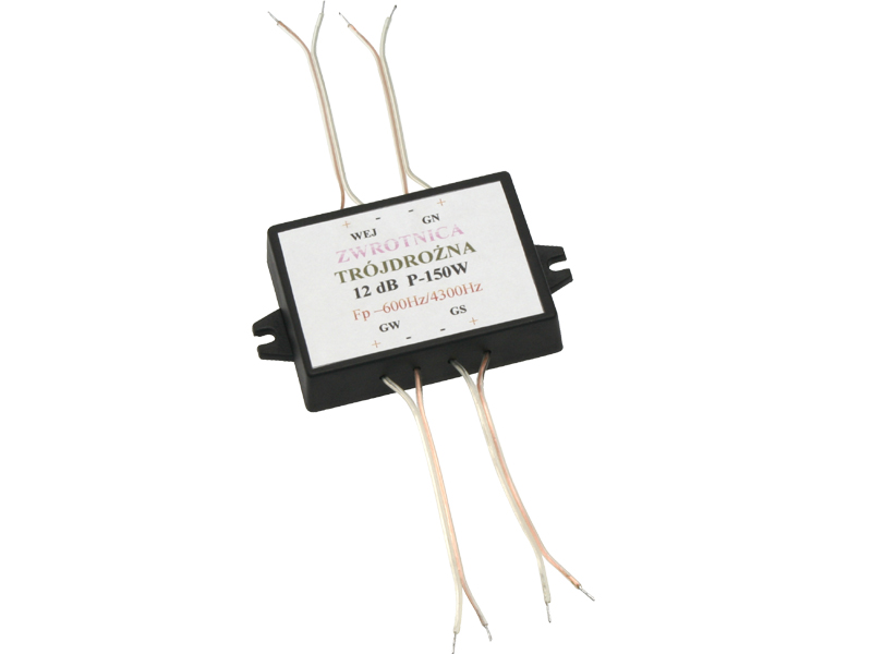 0633#               --Zwrotnica głośnikowa tr&amp;oacute;jdrożna w obudowie 4-8 Ohm- Moc max.:&amp;nbsp;150 W- Punkt podziału częstotliwości:&amp;nbsp;Fp 600/4300 Hz- Nachylenie zbocza:&amp;nbsp;12 dB