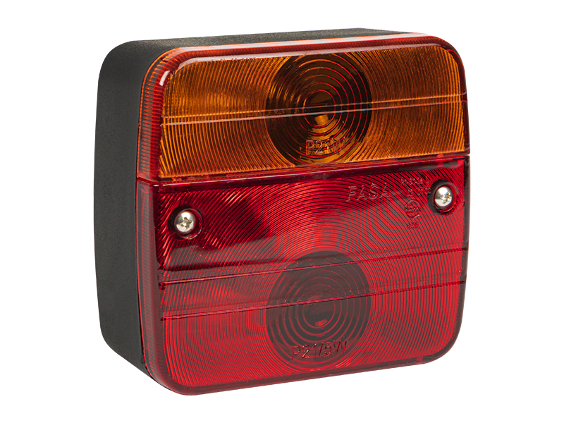 23-212#--Specyfikacja:- Materiał: Tworzywo sztuczne- Wymiary: długość: 10,3 cm, szerokość: 5,4 cm, wysokość: 9,6 cm- Rozstaw śrub montażowych: 55mm- Funkcje światła: pozycyjne, kierunkowskaz, hamowania, podświetlenie tablicy rejestracyjnejZespolona lampa w kt