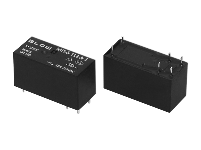 2996#--Przekaźnik mechaniczny MPI-S-112-A-3 115F0121HS3 12V / 10A. Przekaźnik został wyprodukowany przy wykorzystaniu materiał&amp;oacute;w wysokiej jakości gwarantujących długie i bezpieczne działanie.Specyfikacja:- Napięcie: 12V DC- Prąd max: 10A- Mod