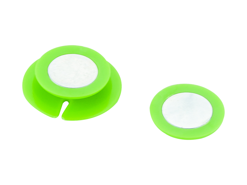 42-119#--Organizer kabli z klipsem magnetycznym idealnie sprawdzi się podczas biegania, spacer&amp;oacute;w czy codziennych dojazd&amp;oacute;w do pracy.- Typ organizera: z klipsem magnetycznym- Kolor: zielony- Opakowanie: z zawieszką&amp;nbsp;