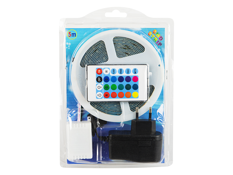 70-768#--Taśma LED RGB w zestawie ze sterownikiem i zasilaczem. Produkt wykonany został na elastycznej i wytrzymałej taśmie o podłożu PCB. Źr&amp;oacute;dłem światła są diody LED SMD kt&amp;oacute;re emitują mocne światło. Dzięki możliwości dzielenia 