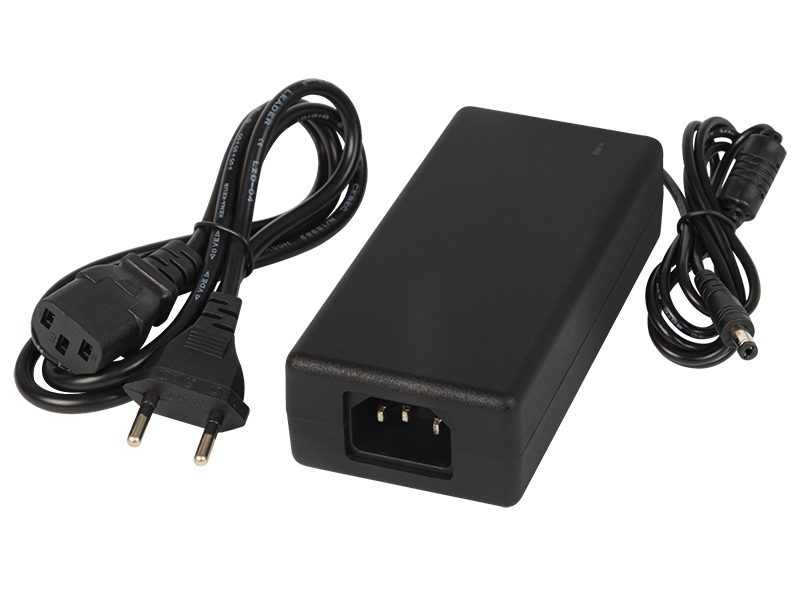 71-222#--Specyfikacja:Napięcie wejściowe: 100-240VNapięcie wyjściowe: 24V DCMaksymalne natężenie wyjściowe: 3AWtyk: 2,1/5,5mm prostyPolaryzacja: (+) w środkuMoc: 72WDługość przewodu z wtyczką DC: ok. 90cmDługość przewodu sieciowego: ok. 110cmWymiary zasilacza