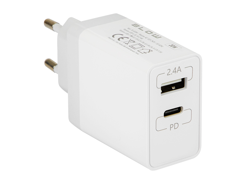 76-005#--Ładowarka sieciowa z gniazdami USB i USB-C.&amp;nbsp;Ładowarka jest przeznaczona do urządzeń, kt&amp;oacute;re mogą być zasilane/ładowane z portu USB.&amp;nbsp;Funkcja SMART sama dostosuje bezpieczne napięcie i ustawi maksymalną szybkość 