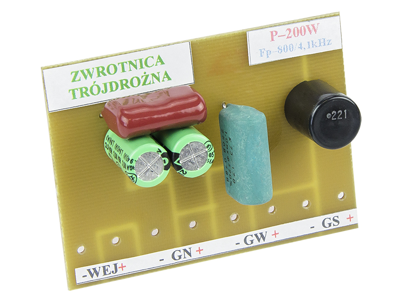 8825#               --Zwrotnica głośnikowa tr&amp;oacute;jdrożna 4-8 Ohm- Moc max.:&amp;nbsp;200 W- Punkt podziału częstotliwości:&amp;nbsp;Fp 800/4,1 KHz- Nachylenie zbocza:&amp;nbsp;12 dB