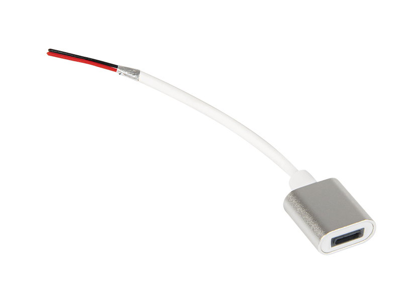 91-331#--91-331# Gnizdo lightning hq z przewodem 8cm