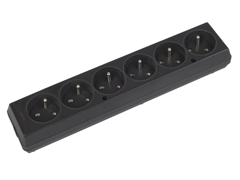 9393#--9393# Gniazdo gn-670 6gn z uziem.czarne