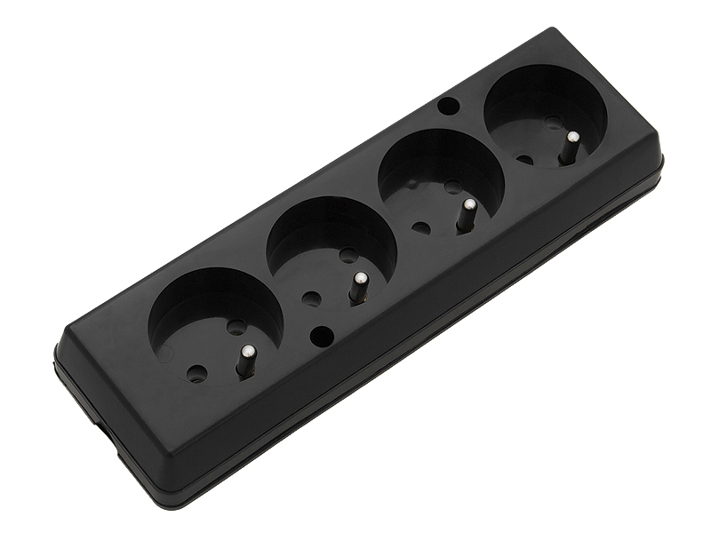 9548#--Gniazdo sieciowe czterokrotne przenośne, z czterema gniazdami okrągłymi z uziemieniem. Produkt wykonany z materiał&amp;oacute;w wysokiej jakości zapewniający długotrwałość i bezpieczeństwo.&amp;nbsp;Specyfikacja:&amp;nbsp;Model: G-6/GN-47