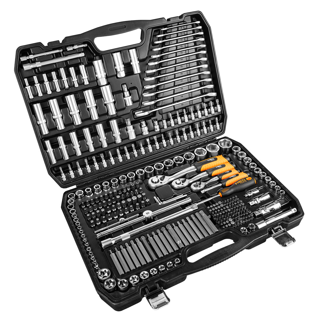 TOP-10-218--Zestaw kluczy 300 elementów 1/2", 3/8", 1/4", klucze płasko-oczkowe 12 szt.: 8, 10, 11, 12, 13, 14, 15, 16, 17, 18, 19, 22 mm; nasadki sześciokątne 1/2" 15 szt.: 10, 11, 12, 13, 14, 15, 17, 19, 20, 21, 22, 24, 27, 30, 32 mm; nasad