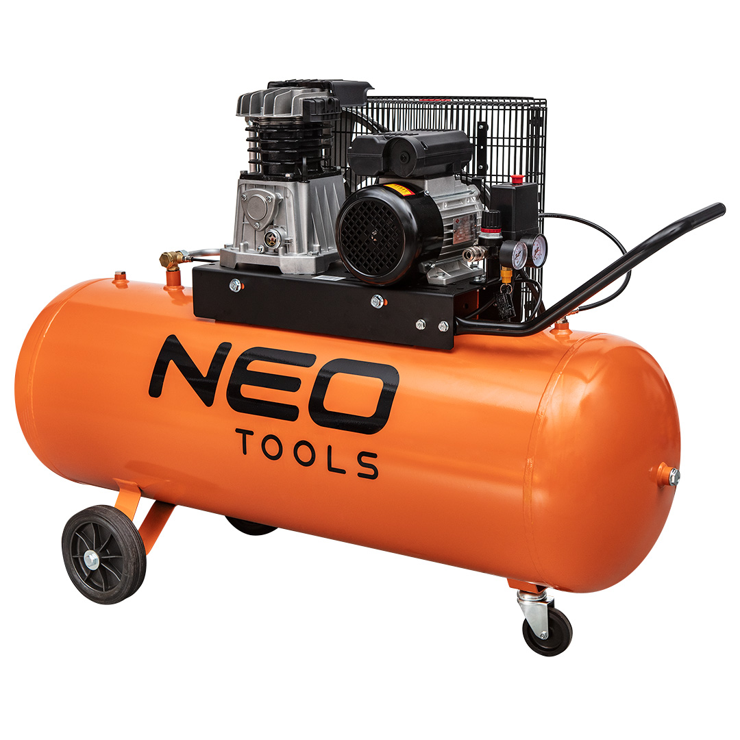 TOP-12K031--Kompresor olejowy,  150l, 230V / 50HZ, moc 2 210 W, pobór powietrza 330 l/min, natężenie dźwięku 74 dB