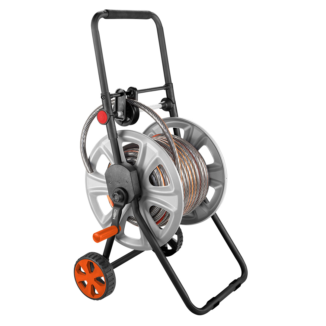 TOP-15-792--Wózek na wąż ogrodowy, metalowy wózek ze stali malowanej proszkowo, przechowa 60 m 1/2" lub 20 m 3/4", trwała, stabilna i wytrzymała konstrukcja, miękki uchwyt, prowadnica, która rozprowadza wąż równomiernie na bębnie, zapobiegając załamywa