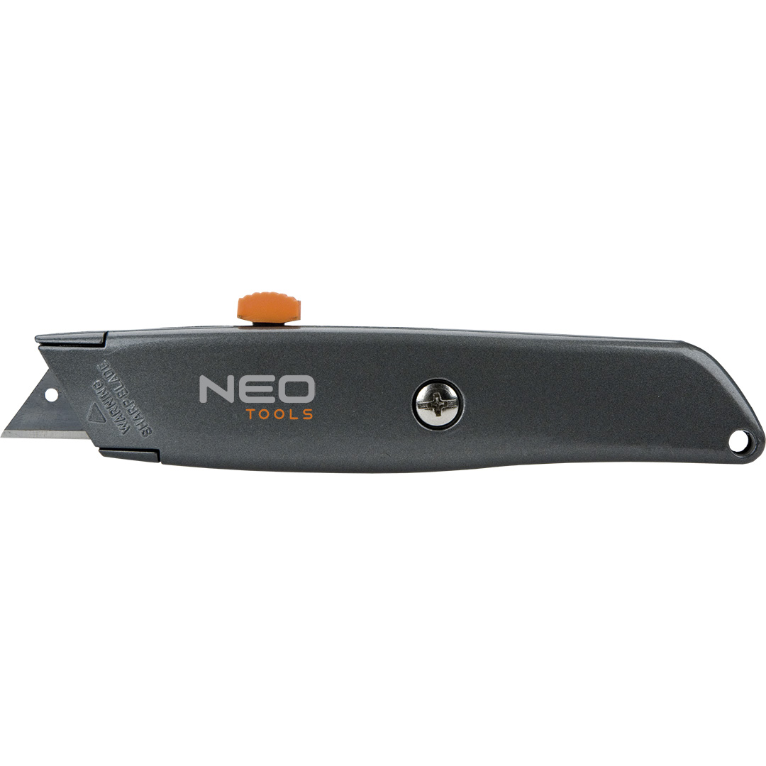 TOP-63-702--Nóż z ostrzem trapezowym 18 mm, metalowy korpus, metalowe prowadnice ostrza, TÜV