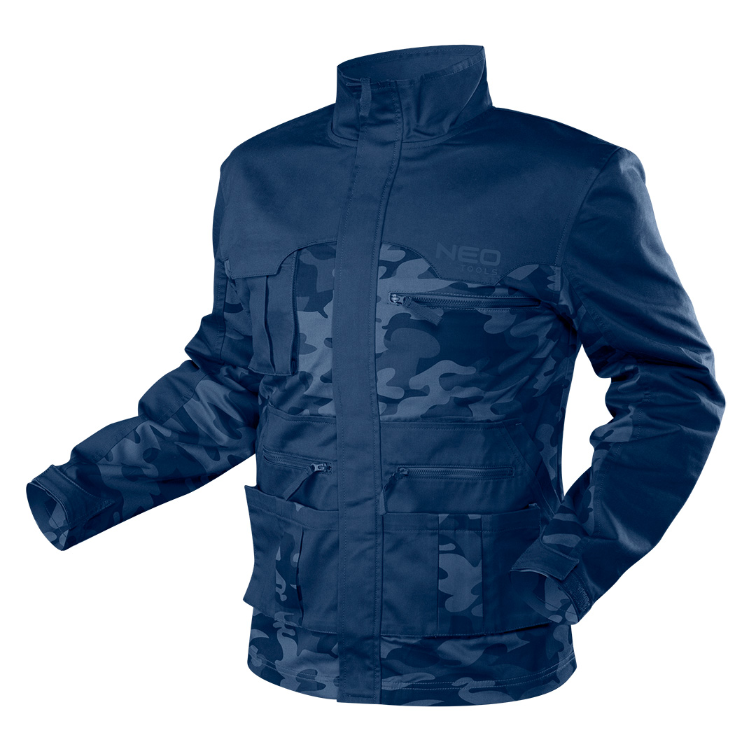 TOP-81-213-L--Bluza robocza CAMO Navy, skład: 60% bawełna, 37% poliester, 3% elastan , unikalny wzór w odcieniach niebieskiego, wszywka identyfikacyjna, profilowane łokcie, wielofunkcyjne kieszenie zapinane na suwaki, rzepy, plisa zakrywająca suwak, regulacja obwo